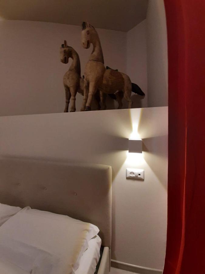 Hotel & Ristorante L'Angoletto In Selci Selci  ภายนอก รูปภาพ