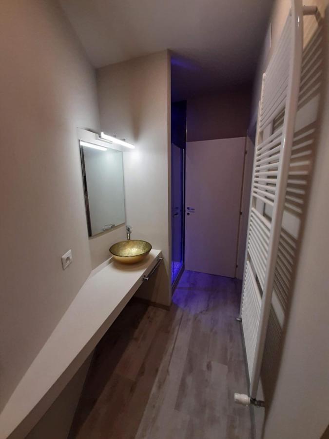 Hotel & Ristorante L'Angoletto In Selci Selci  ภายนอก รูปภาพ