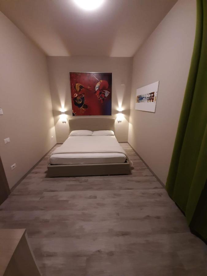Hotel & Ristorante L'Angoletto In Selci Selci  ภายนอก รูปภาพ